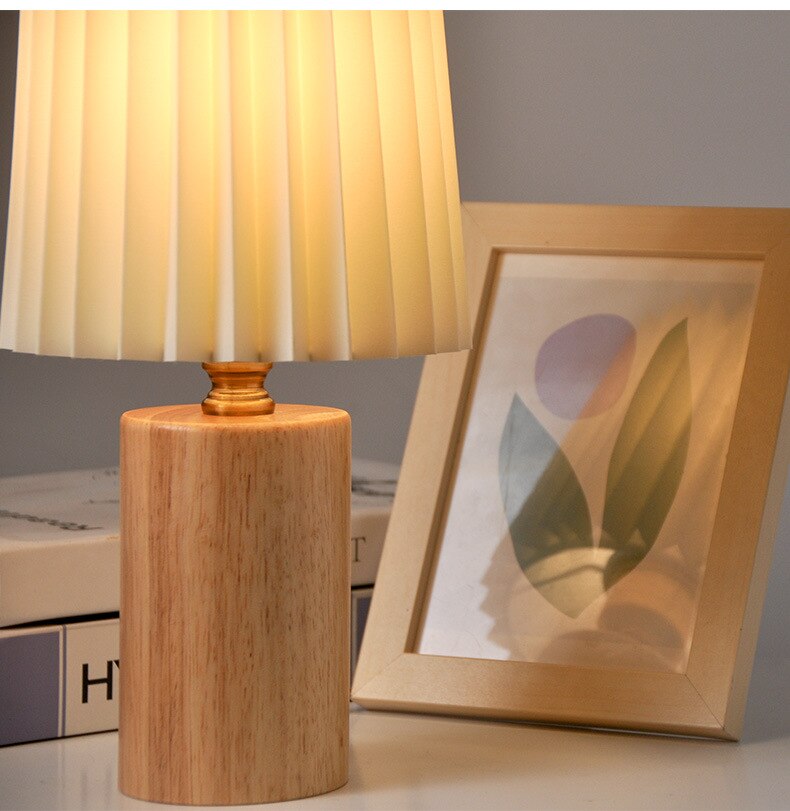 Mini Pleated Lamp