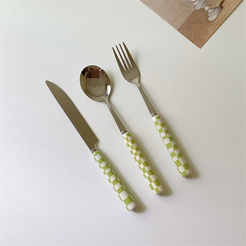 Checkerboard Flatware Set (3pcs)