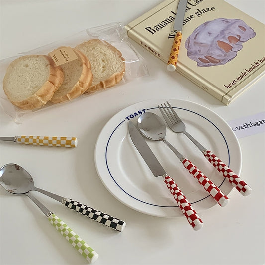 Checkerboard Flatware Set (3pcs)