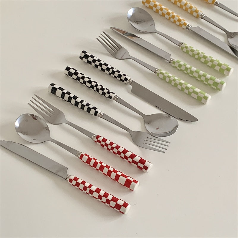 Checkerboard Flatware Set (3pcs)