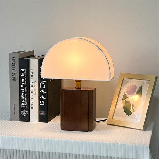 Wabi-Sabi Retro Lamp