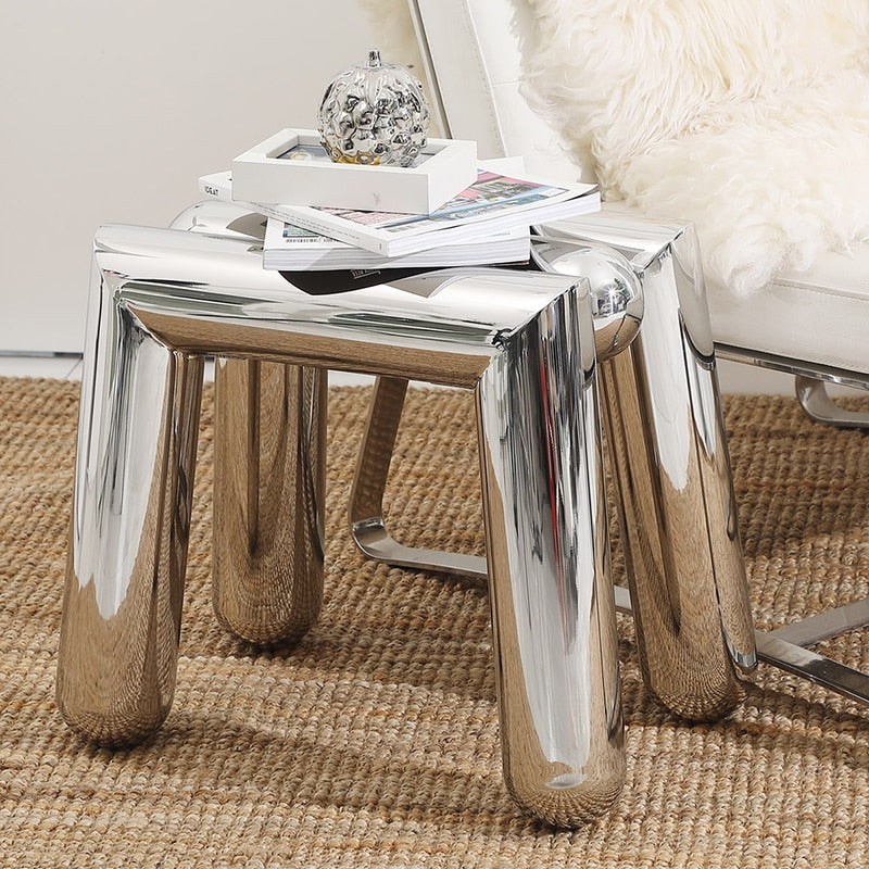 Nellie Stool